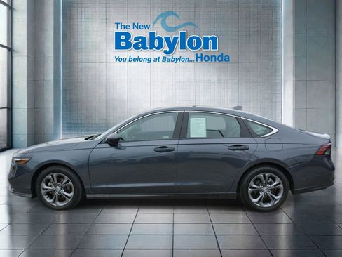 Used 2023 Honda Accord EX image 2