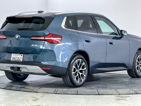 Used 2026 BMW X3 xDrive30i w/ Premium Package AWD/4WD image 2