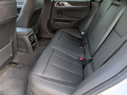 Used 2023 BMW i4 eDrive40 w/ M Sport Package RWD image 37
