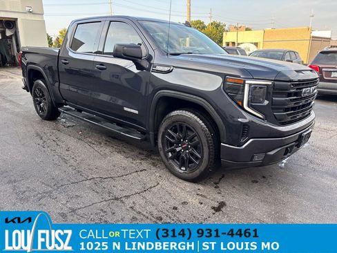 Used 2023 GMC Sierra 1500 Elevation AWD/4WD image 1