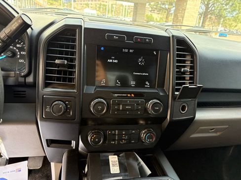 Certified 2019 Ford F150 XL w/ Equipment Group 101A Mid image 19
