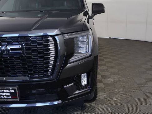 Used 2023 GMC Yukon XL Denali Ultimate AWD/4WD image 21