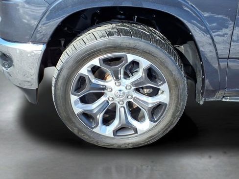 Used 2019 RAM 1500 Limited image 11