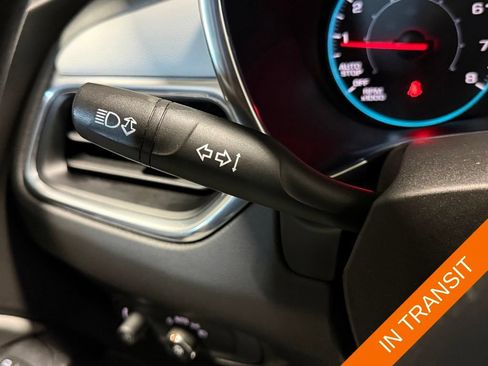 Used 2019 Chevrolet Equinox LS w/ LS Convenience Package AWD/4WD image 17