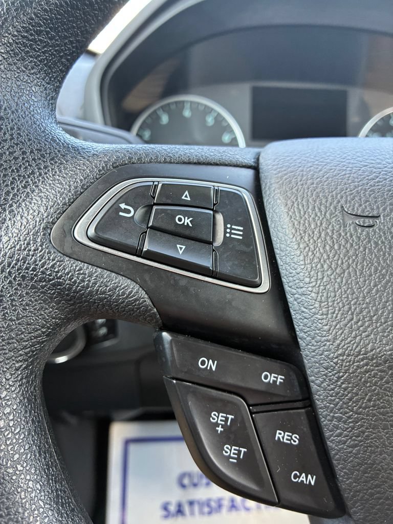 Used 2022 Ford EcoSport SE w/ Interior Protection Package AWD/4WD image 18