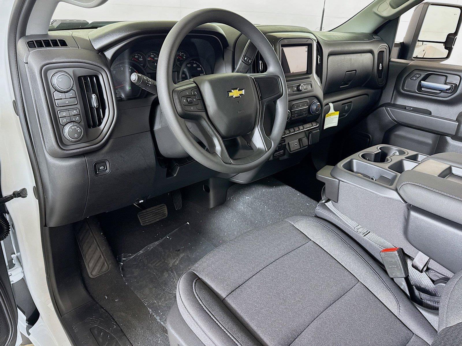 New 2026 Chevrolet Silverado 2500 Custom w/ Custom Value Package AWD/4WD image 5