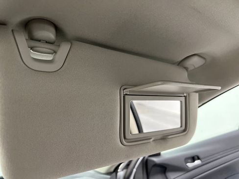 Used 2024 Nissan Altima 2.5 SV image 55