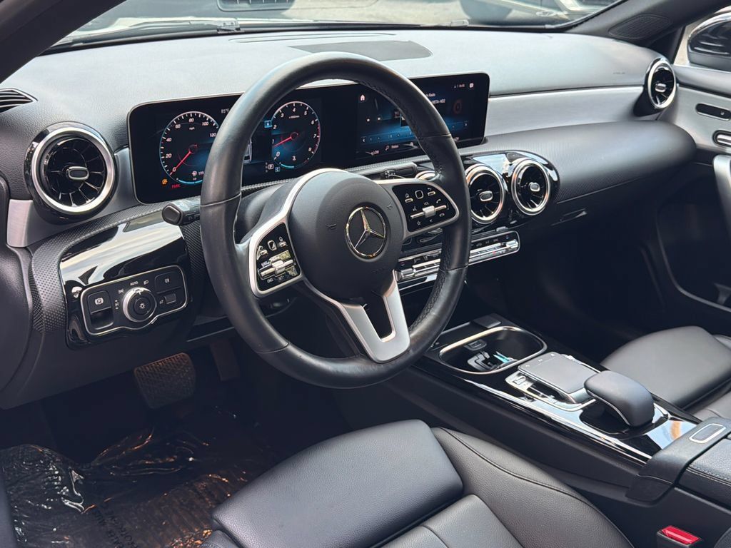 Used 2020 Mercedes-Benz A 220 4MATIC image 21