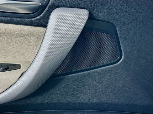 Used 2019 BMW M240i Coupe image 18