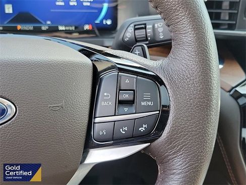 Certified 2021 Ford Explorer King Ranch w/ Premium Technology Package image 7