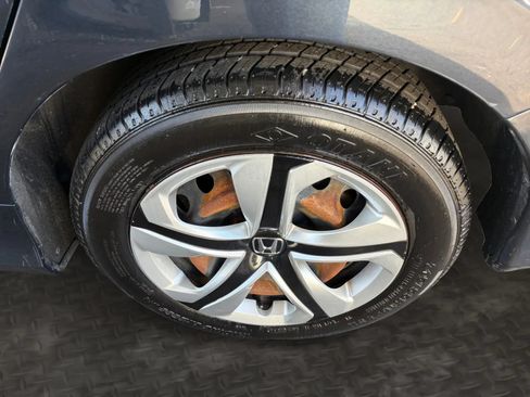 Used 2018 Honda Civic LX image 39