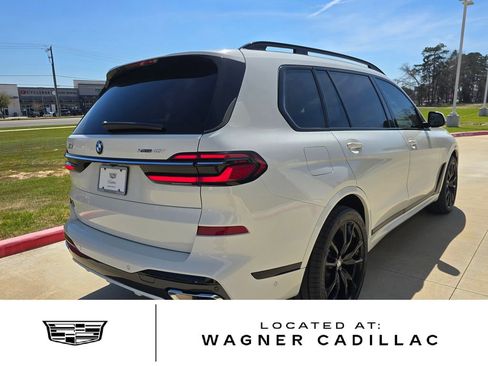 Used 2024 BMW X7 xDrive40i w/ Executive Package image 6