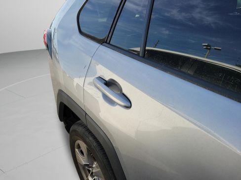 Used 2023 Toyota RAV4 XLE w/ Convenience Package FWD image 16
