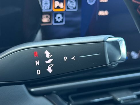 New 2025 Chevrolet Equinox EV RS image 22