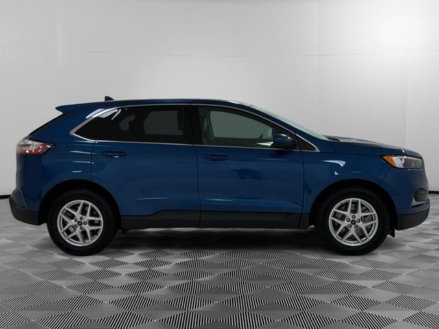 Used 2024 Ford Edge SEL AWD/4WD image 6