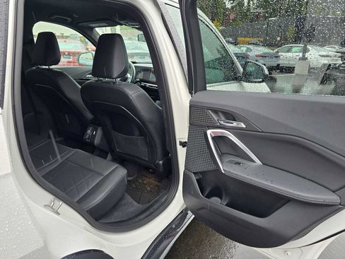 Used 2023 BMW X1 xDrive28i image 13