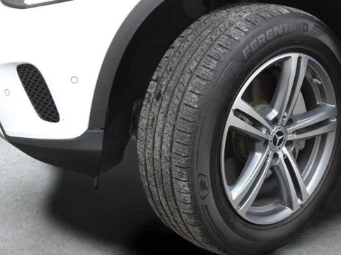 Used 2022 Mercedes-Benz GLC 300 image 43