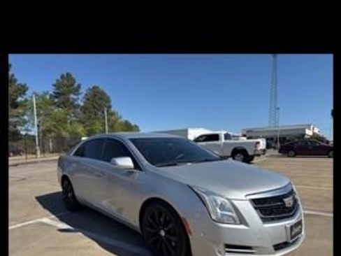 Used 2017 Cadillac XTS Luxury image 1