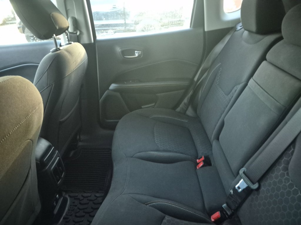 Used 2019 Jeep Compass Sport FWD image 29