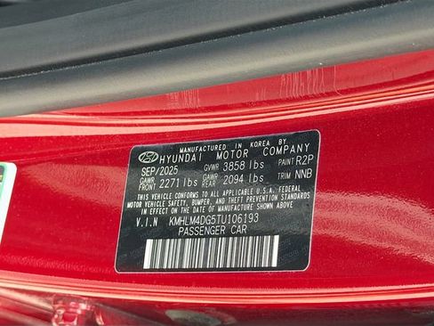 Certified 2026 Hyundai Elantra Sport FWD image 29