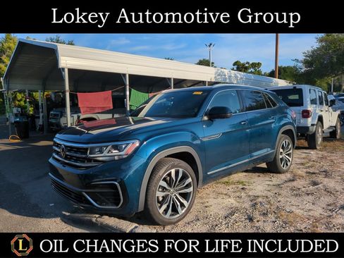 Certified 2023 Volkswagen Atlas Cross Sport SEL Premium R-Line AWD/4WD image 1