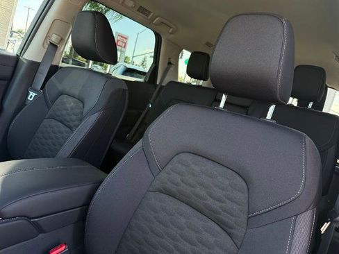New 2026 Nissan Pathfinder SV AWD/4WD image 15