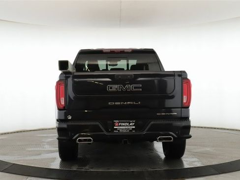 Used 2025 GMC Sierra 1500 Denali Ultimate image 11