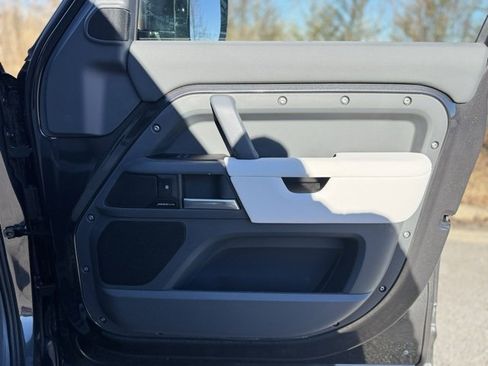 Certified 2025 Land Rover Defender 110 S image 19