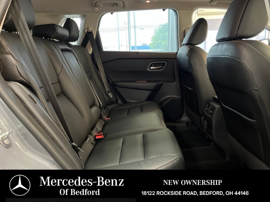 Used 2021 Nissan Rogue SL AWD/4WD image 19