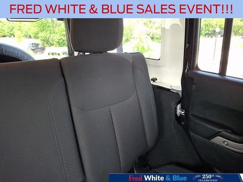 Used 2018 Jeep Wrangler Unlimited Sport AWD/4WD image 20