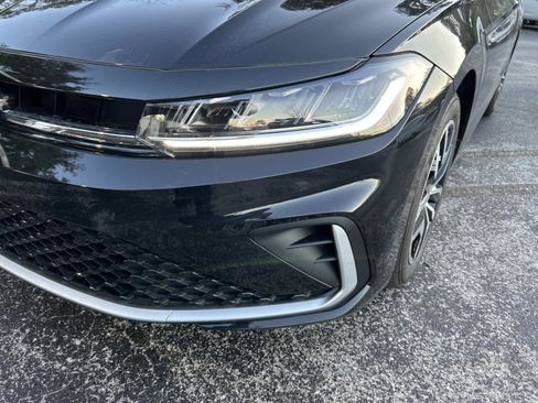 New 2026 Volkswagen Jetta SE image 9