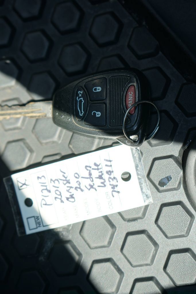 Used 2013 Chrysler 200 Touring FWD image 26