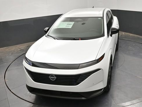 Certified 2025 Nissan Murano SV image 24