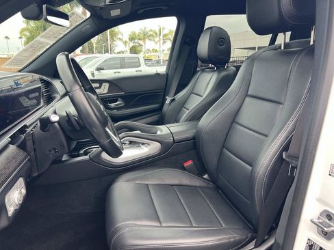 Used 2021 Mercedes-Benz GLS 450 4MATIC image 23