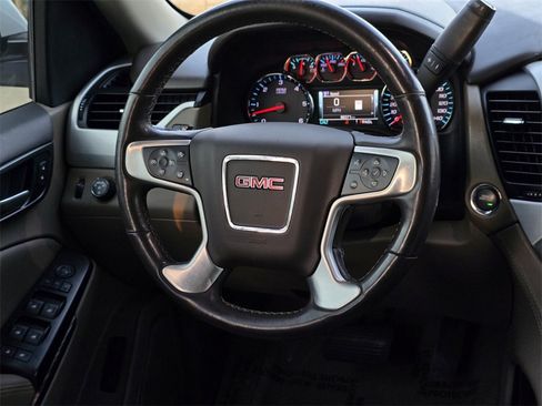 Used 2020 GMC Yukon SLT w/ Premium Edition image 14