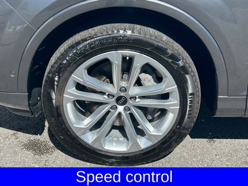 Used 2025 Audi Q7 3.0T Premium Plus image 17