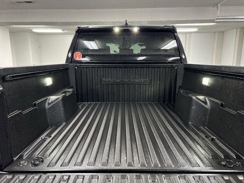Used 2025 Toyota Tacoma SR5 image 25