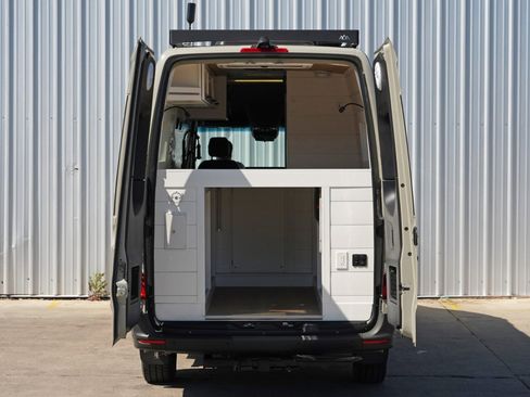 Used 2023 Mercedes-Benz Sprinter 2500 image 10