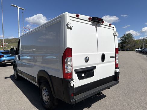 Used 2023 RAM ProMaster 3500 w/ Interior LED Lighting Group FWD image 6