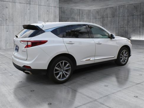 Used 2023 Acura RDX w/ Technology Package image 5