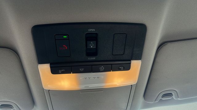 Used 2025 Nissan Altima 2.5 SL FWD image 18