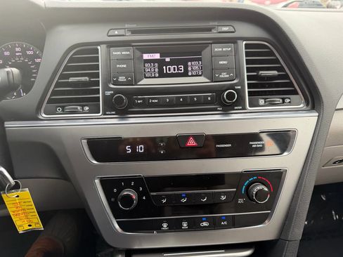 Used 2017 Hyundai Sonata SE image 49