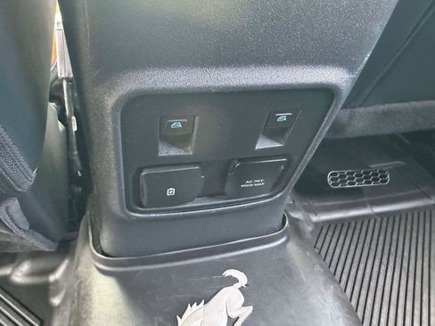 Used 2021 Ford Bronco Outer Banks AWD/4WD image 25