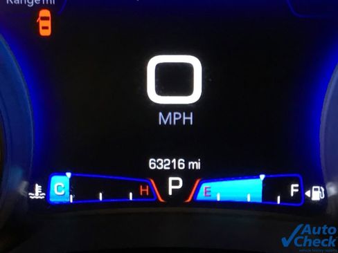 Used 2018 Chrysler 300 Touring w/ Sport Appearance Package image 47