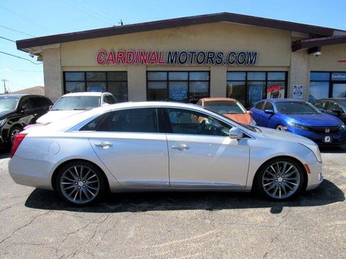 Used 2014 Cadillac XTS Platinum image 1
