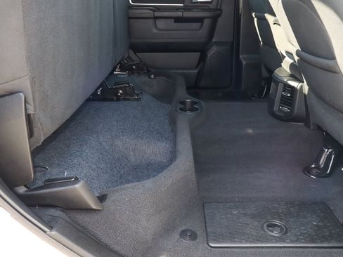 Used 2024 RAM 3500 Big Horn image 25