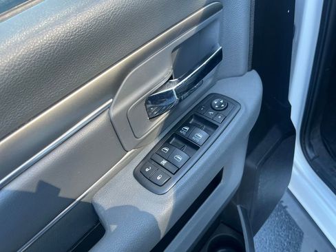 Used 2016 RAM 1500 Lone Star image 13