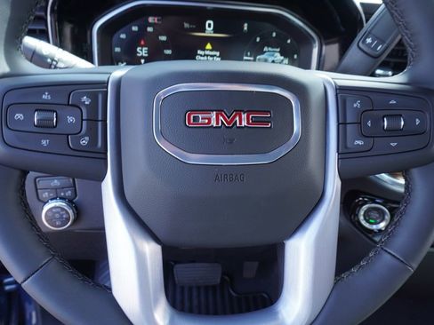 New 2026 GMC Sierra 1500 Elevation image 19