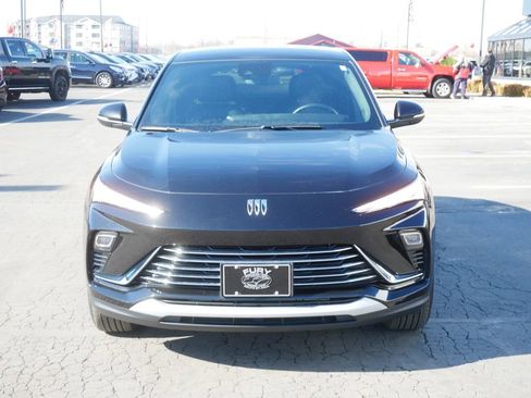 Certified 2024 Buick Envista Preferred w/ Convenience I Package image 3