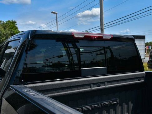 Used 2024 GMC Sierra 1500 Denali w/ Technology Package image 24